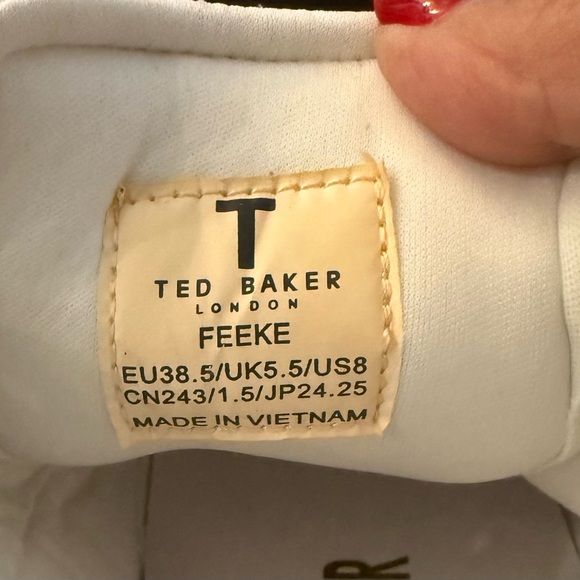 Ted Baker Feeke Gold Metallic Glitter Sneakers Size 8 New - Picture 11 of 16